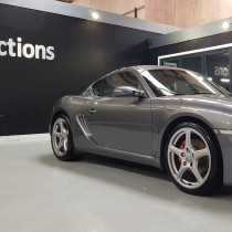 Showroom Floor Epoxy Resin Floor Paint